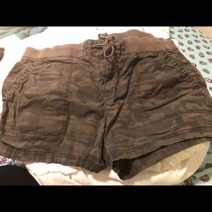 Ana camo shorts size 18